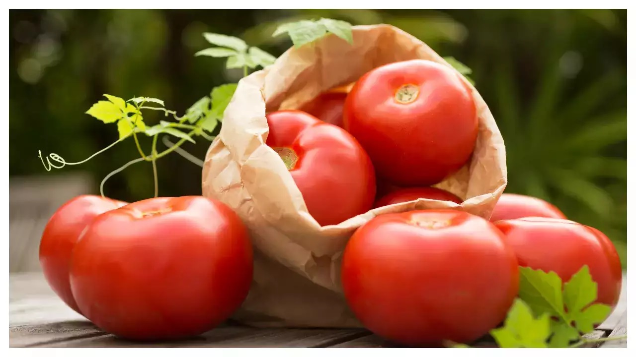 BENEFITS OF TOMATO JUICE IN TAMIL