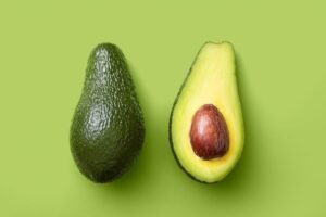 avocado meaning in tamil