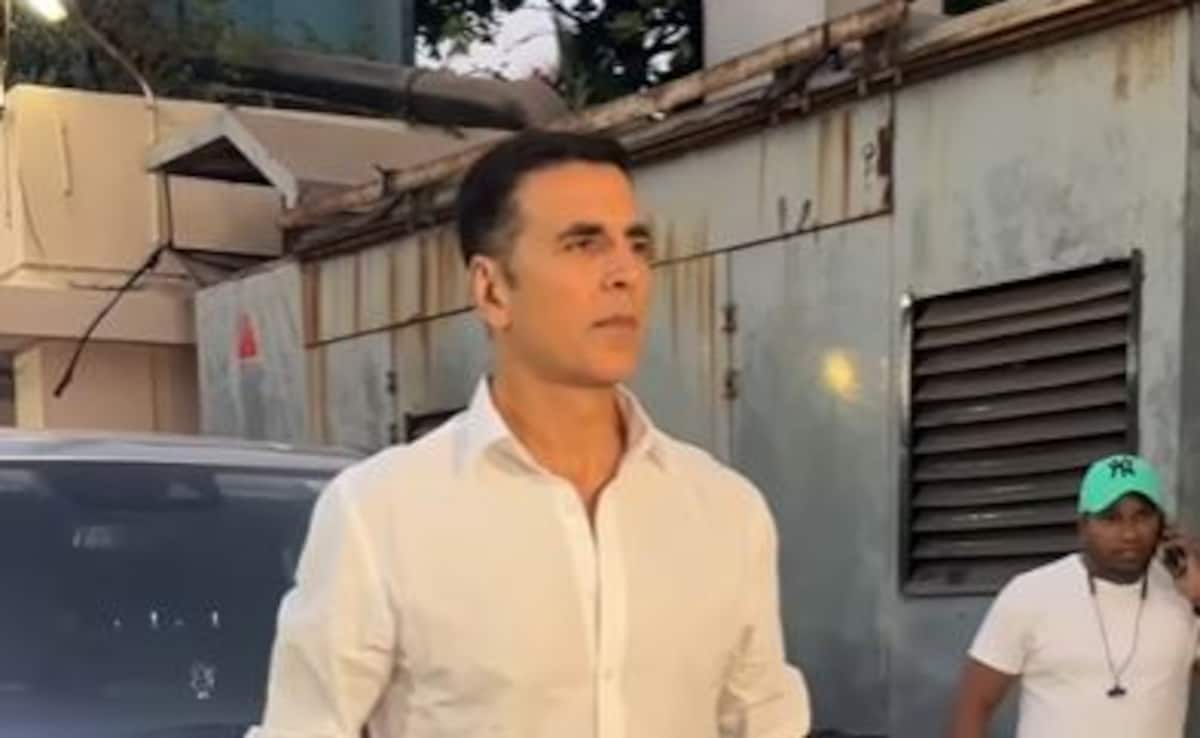 9snld8r8 akshay kumar