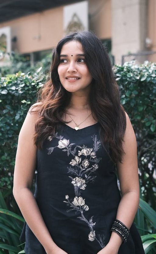 Anika Surendhar Stunning in Latest Stylish Photoshoot