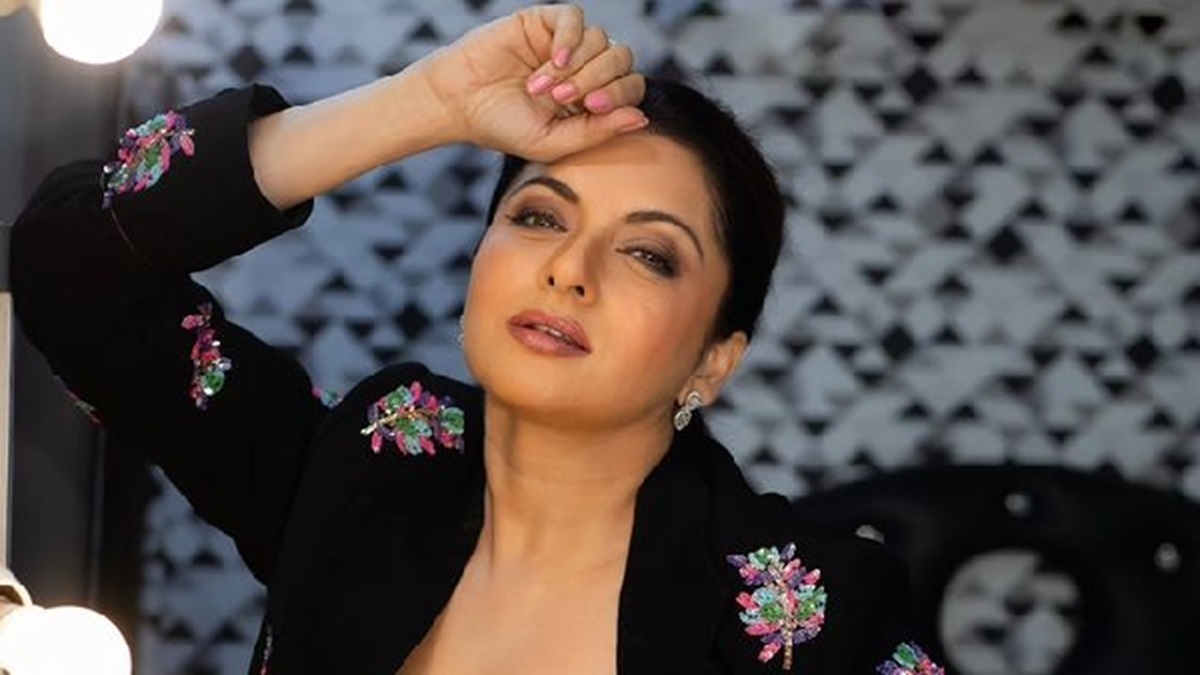 bhagyashree f 1745502986
