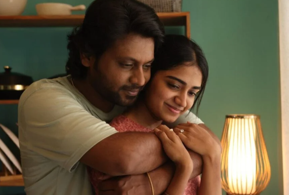 Aanpaavam Polladhathu Box Office Collection