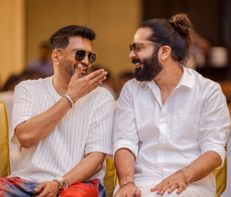 நீண்ட இடைவெளிக்குப் பிறகு Simbu – Santhanam கூட்டணி ரீஎன்ட்ரி… ரசிகர்கள் எதிர்பார்ப்புக்கு தீப்பெட்டி வைத்த அப்டேட்